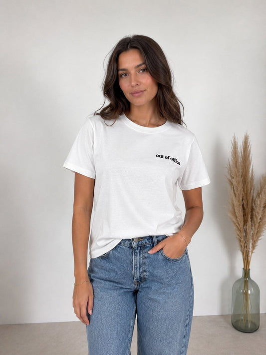 Mani - T-shirt Out Of Office