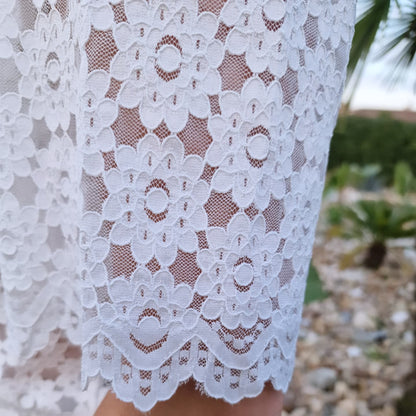 Chemise brodée motifs floraux